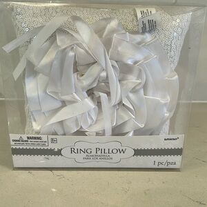 Wedding RING PILLOW
Brand new - white 
Has ties for rings